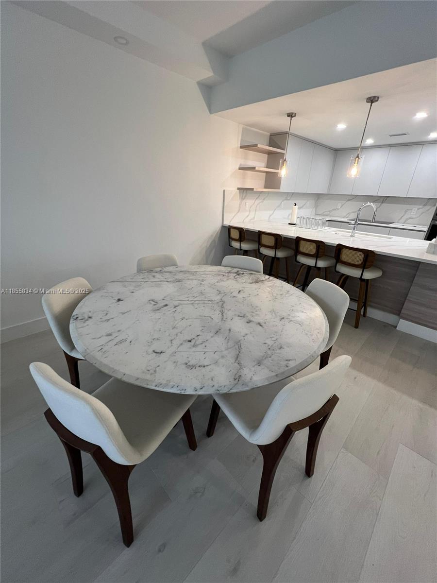 251 Crandon Blvd # 202