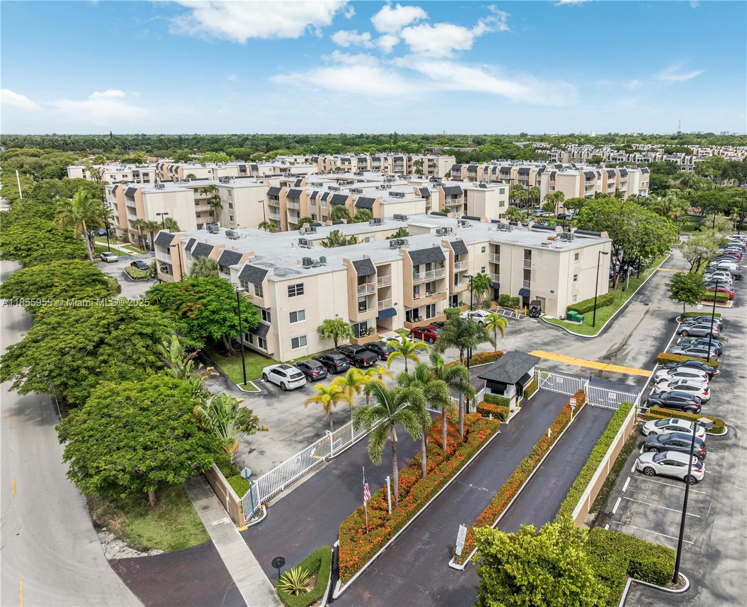 7765 SW 86th St # 405 Unit: F2-405