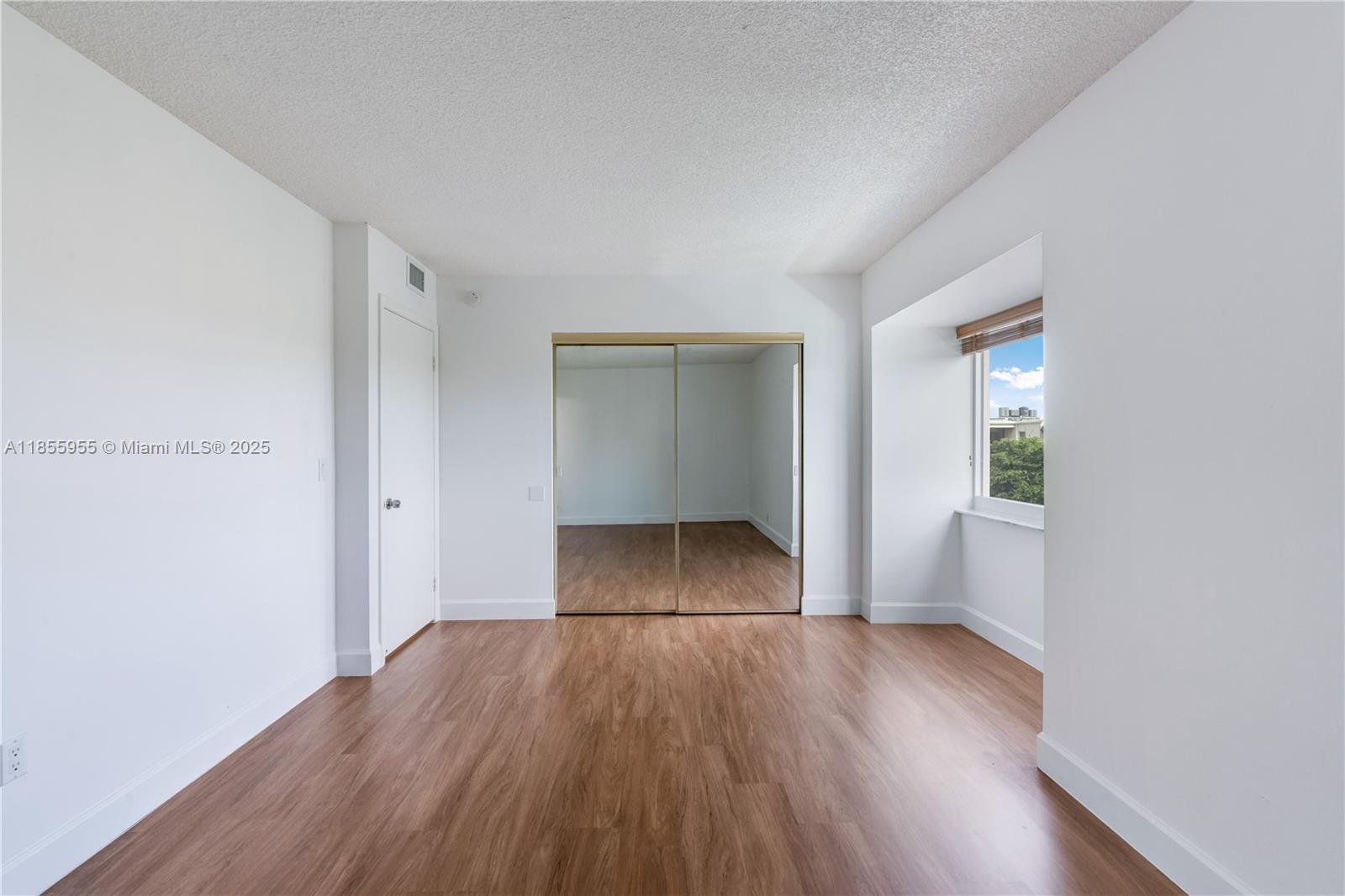 7765 SW 86th St # 405 Unit: F2-405