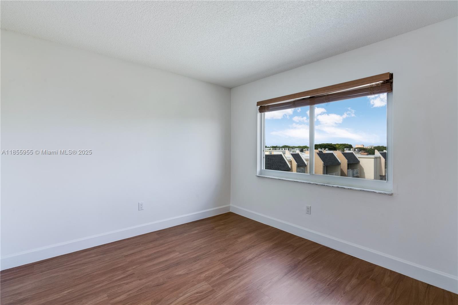 7765 SW 86th St # 405 Unit: F2-405