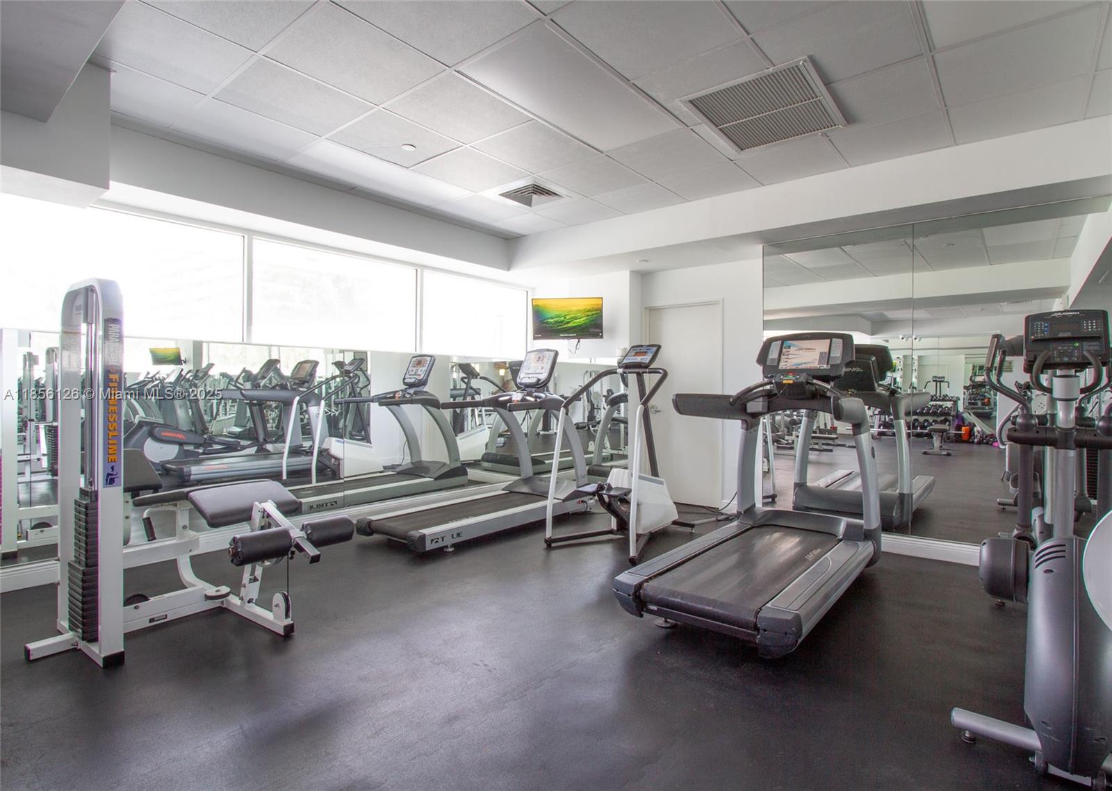 5900 Collins Ave # 1904