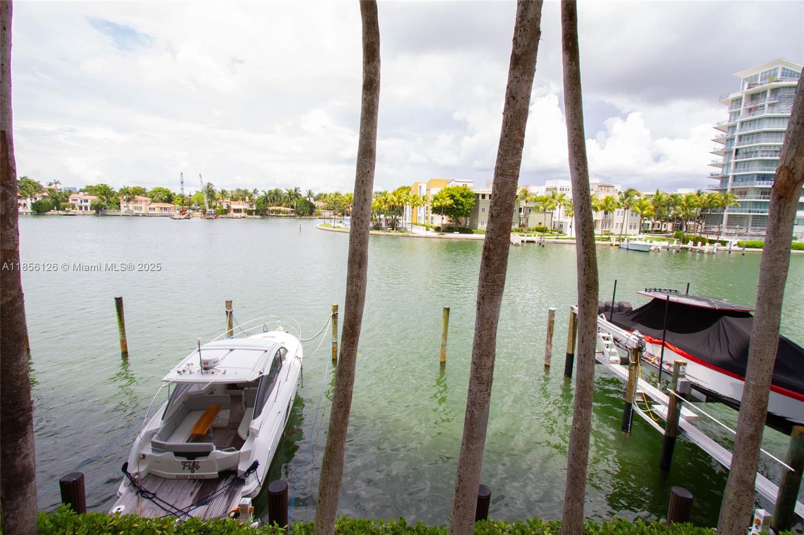 5900 Collins Ave # 1904