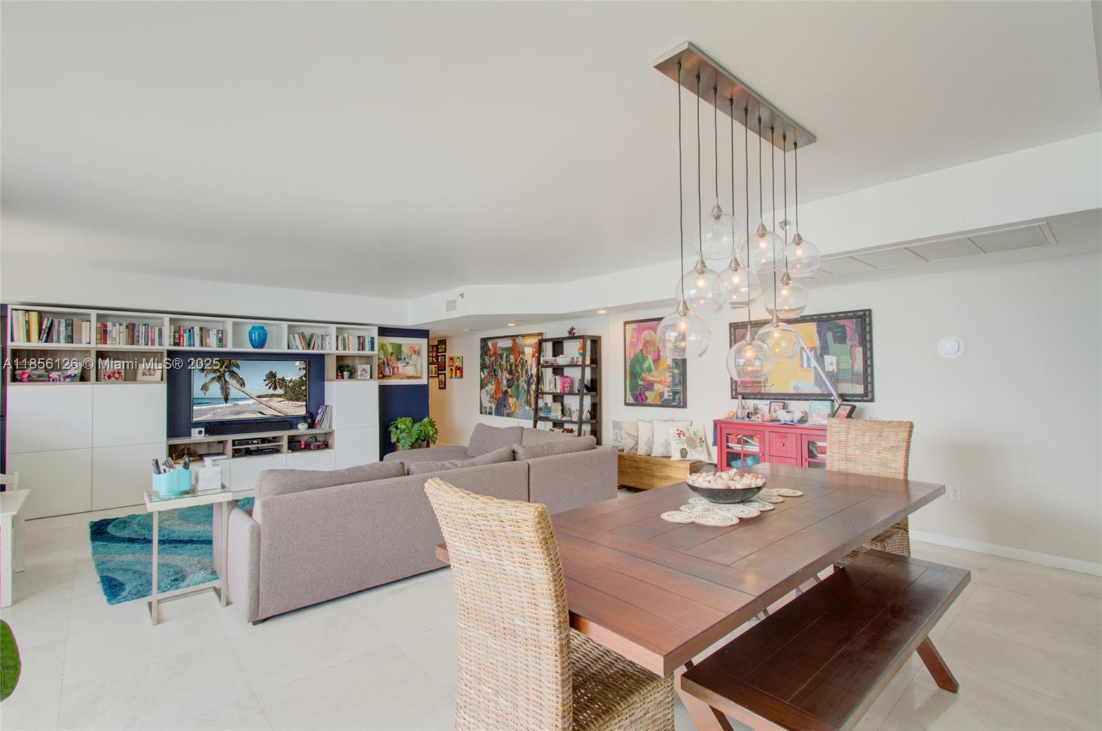 5900 Collins Ave # 1904