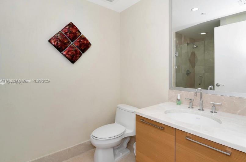 17001 Collins Ave # 1505