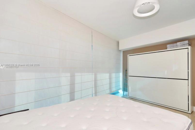 17001 Collins Ave # 1505