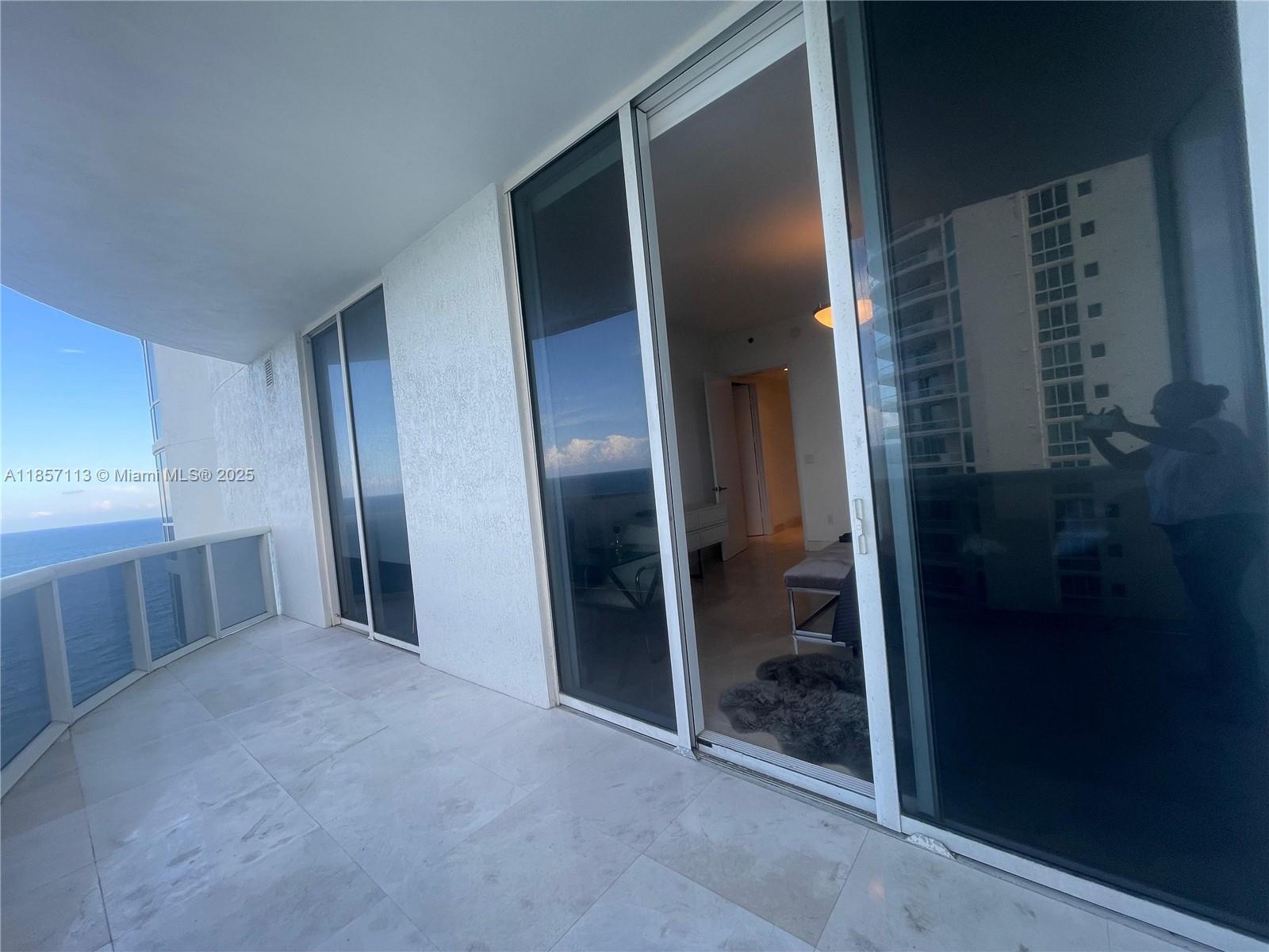 16001 Collins Ave # 1402