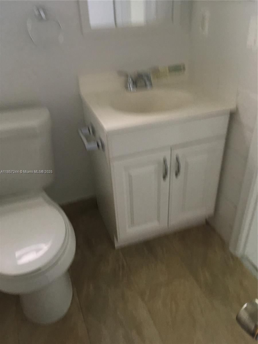 5221 SW 139th Ave Rd