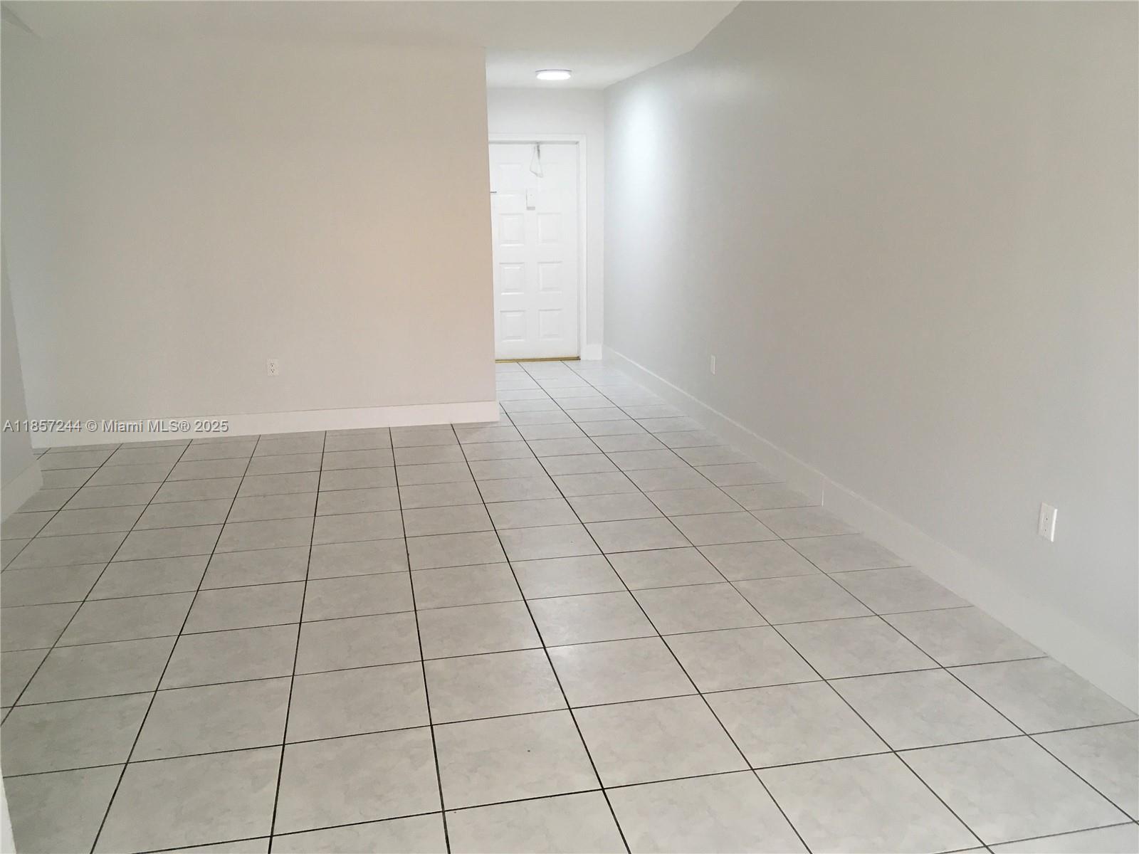 5221 SW 139th Ave Rd