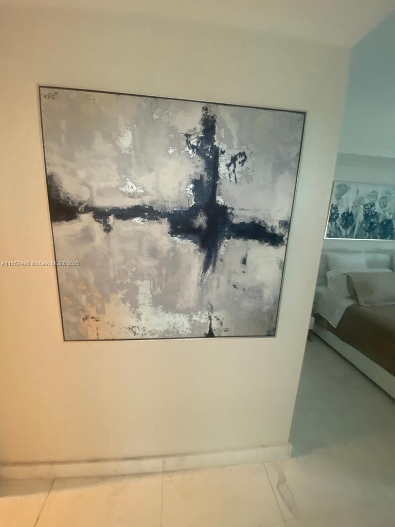 335 S Biscayne Blvd # 607
