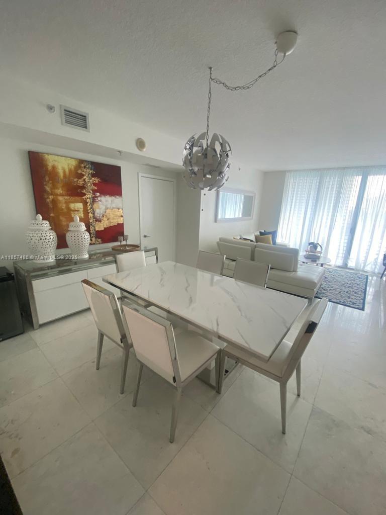 335 S Biscayne Blvd # 607