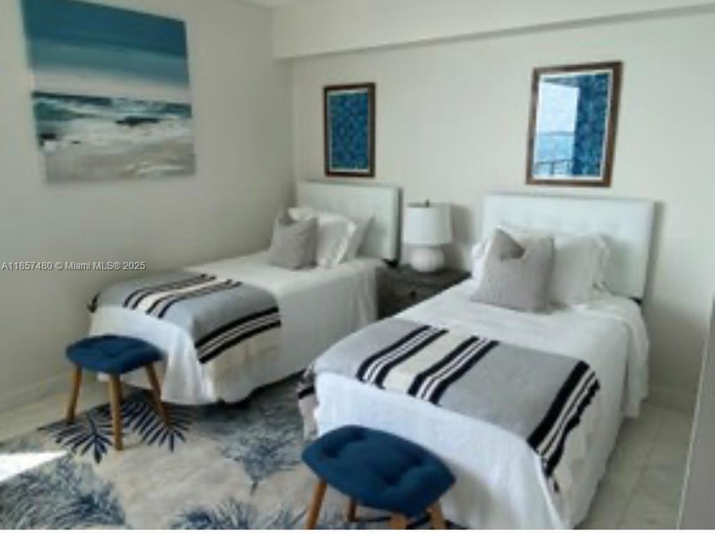 335 S Biscayne Blvd # 607