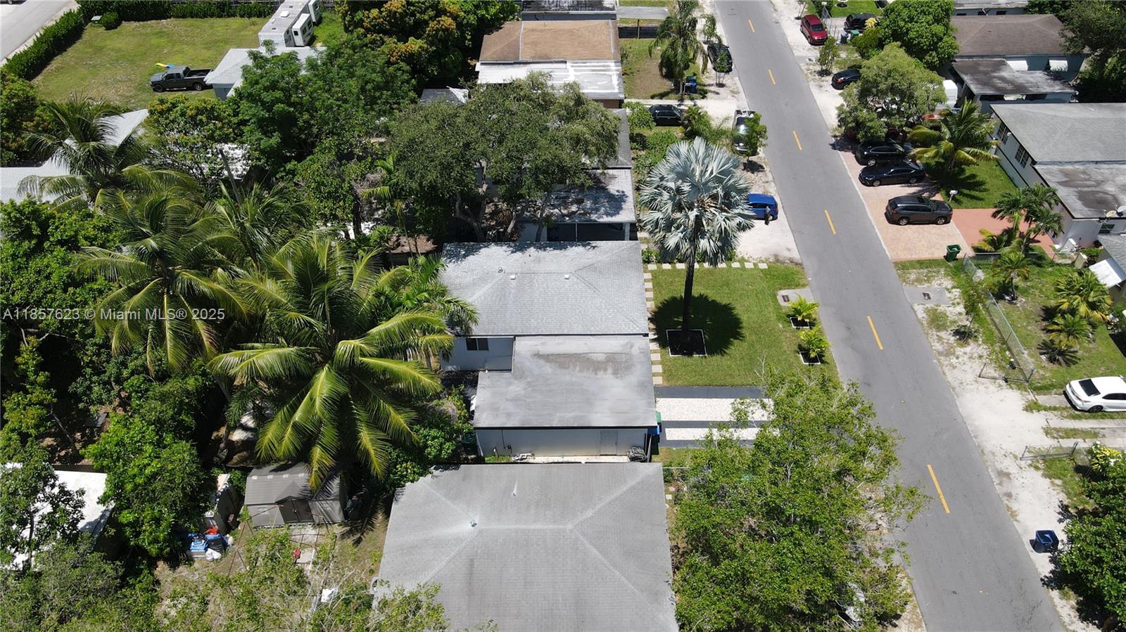 270 NE 162nd St