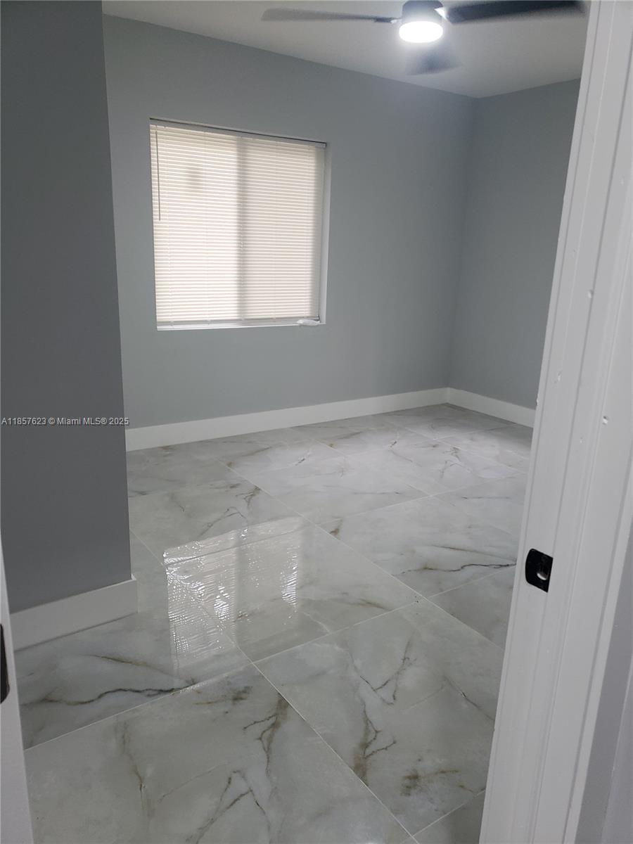 270 NE 162nd St