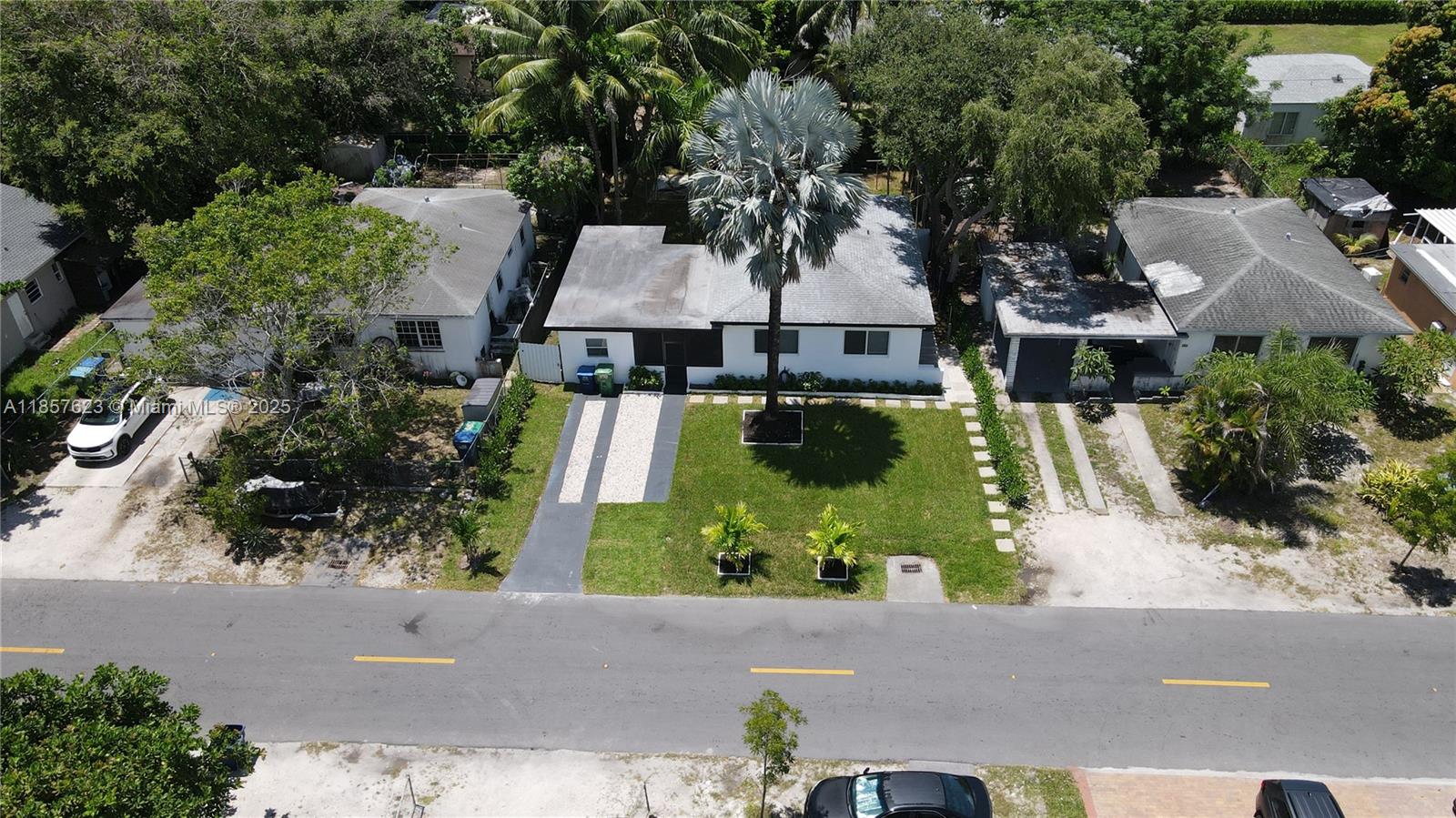 270 NE 162nd St