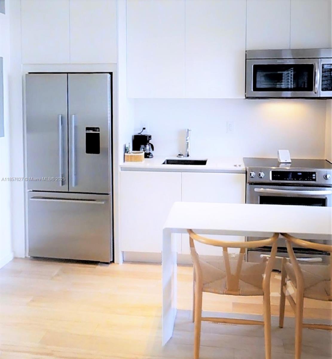 285 Sunrise Drive # 210