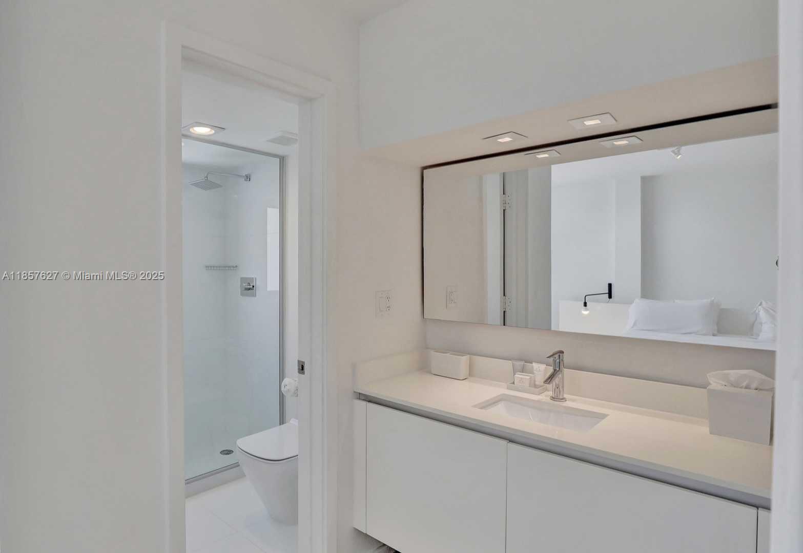 285 Sunrise Drive # 210