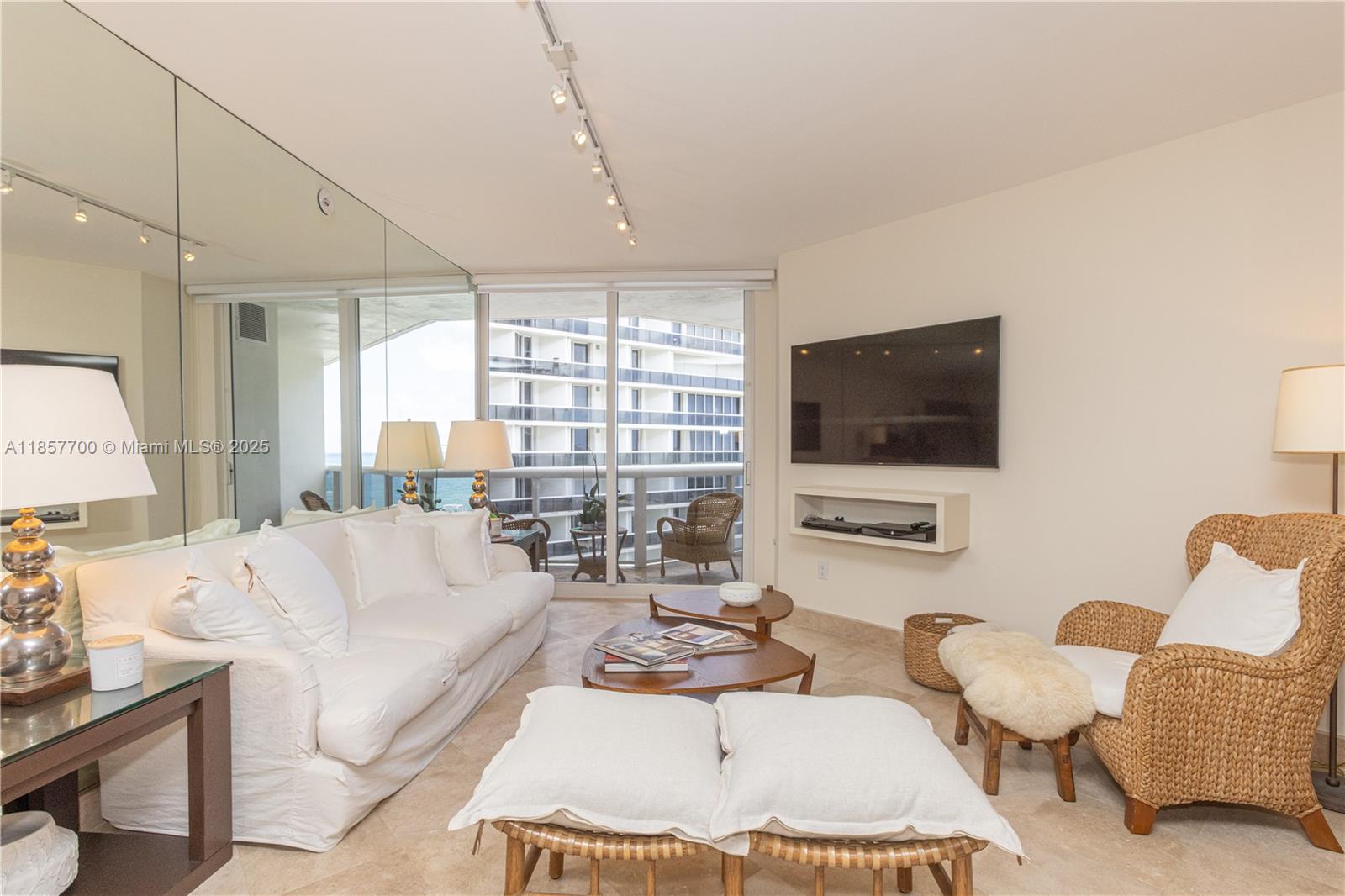 9559 Collins Ave # D Unit: S7-D