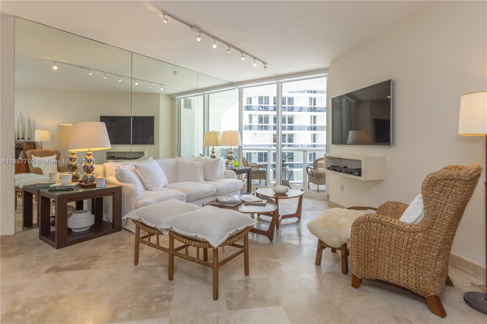 9559 Collins Ave # D Unit: S7-D
