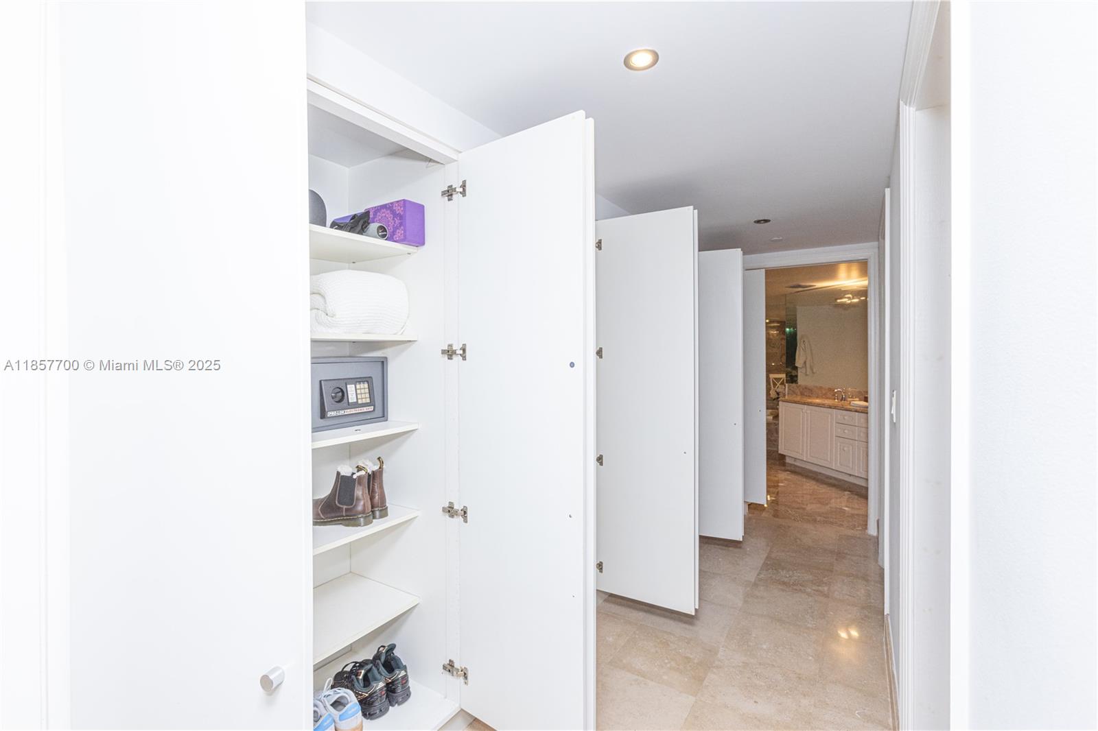9559 Collins Ave # D Unit: S7-D