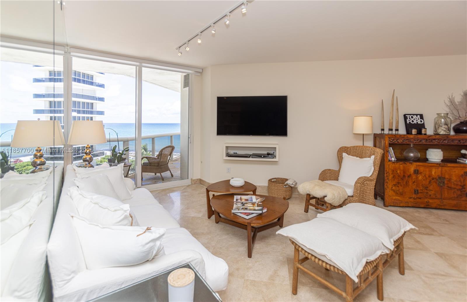 9559 Collins Ave # D Unit: S7-D