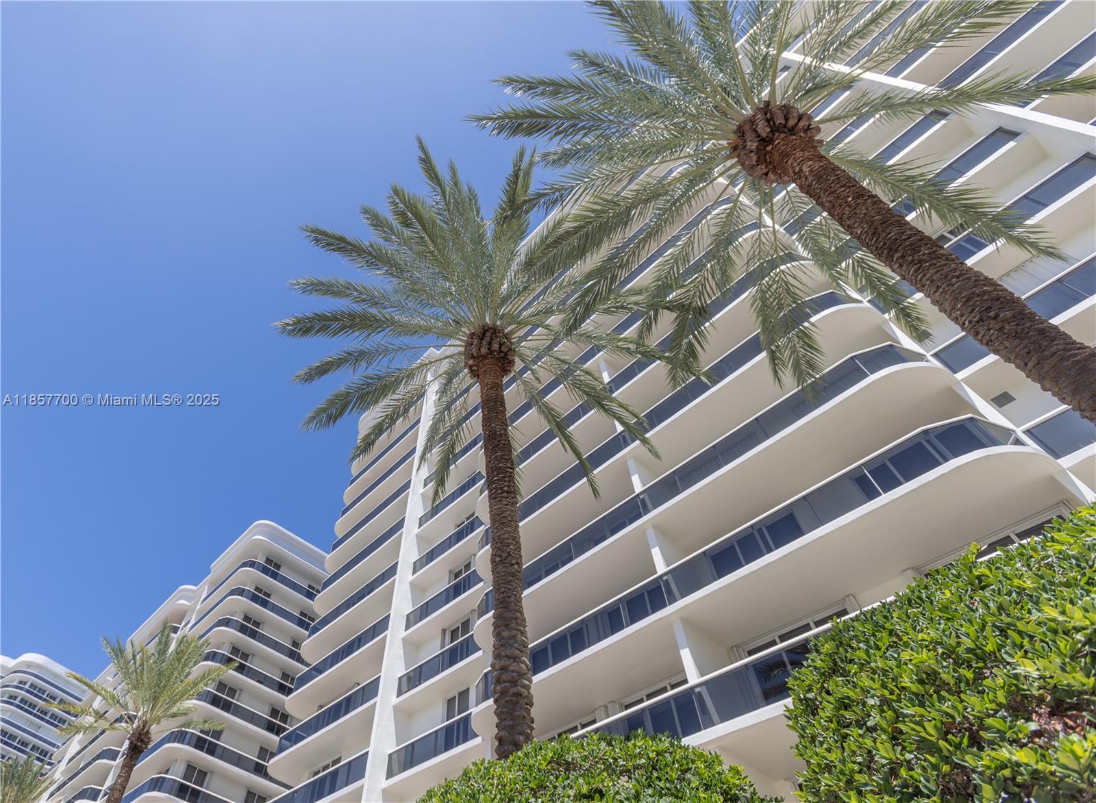 9559 Collins Ave # D Unit: S7-D
