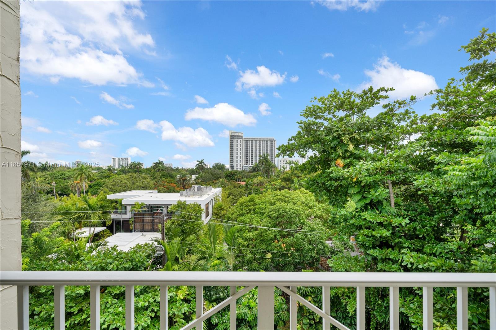 1824 Brickell Ave # 4D