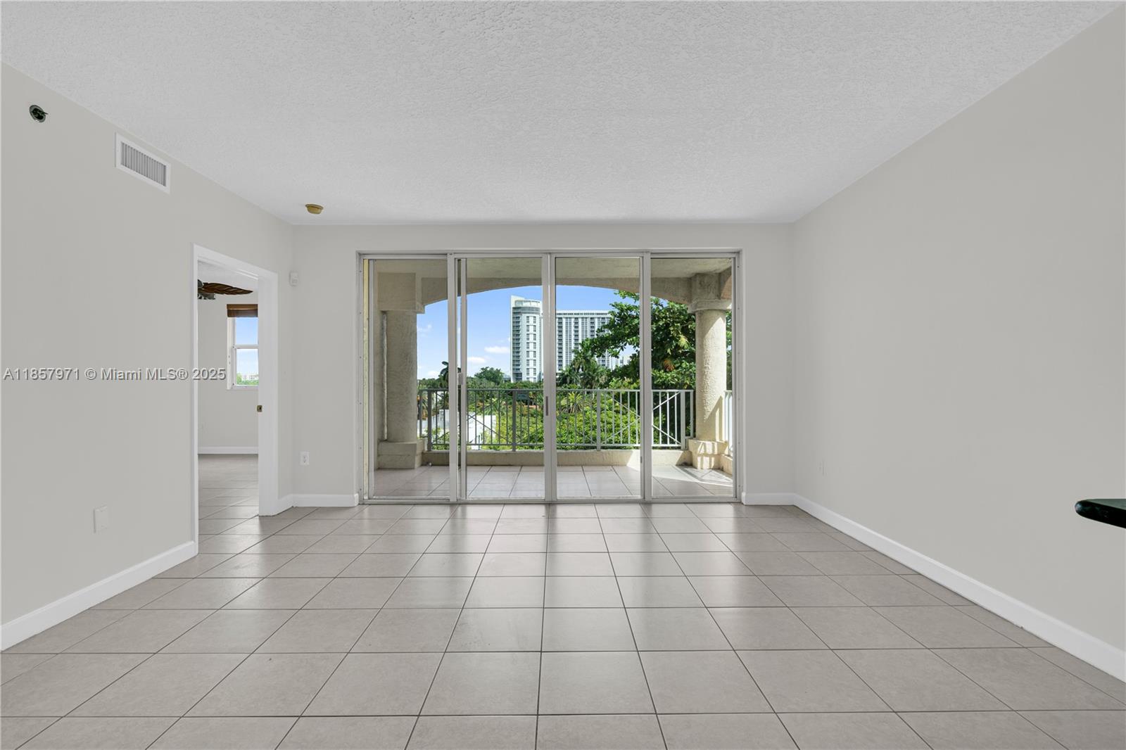 1824 Brickell Ave # 4D