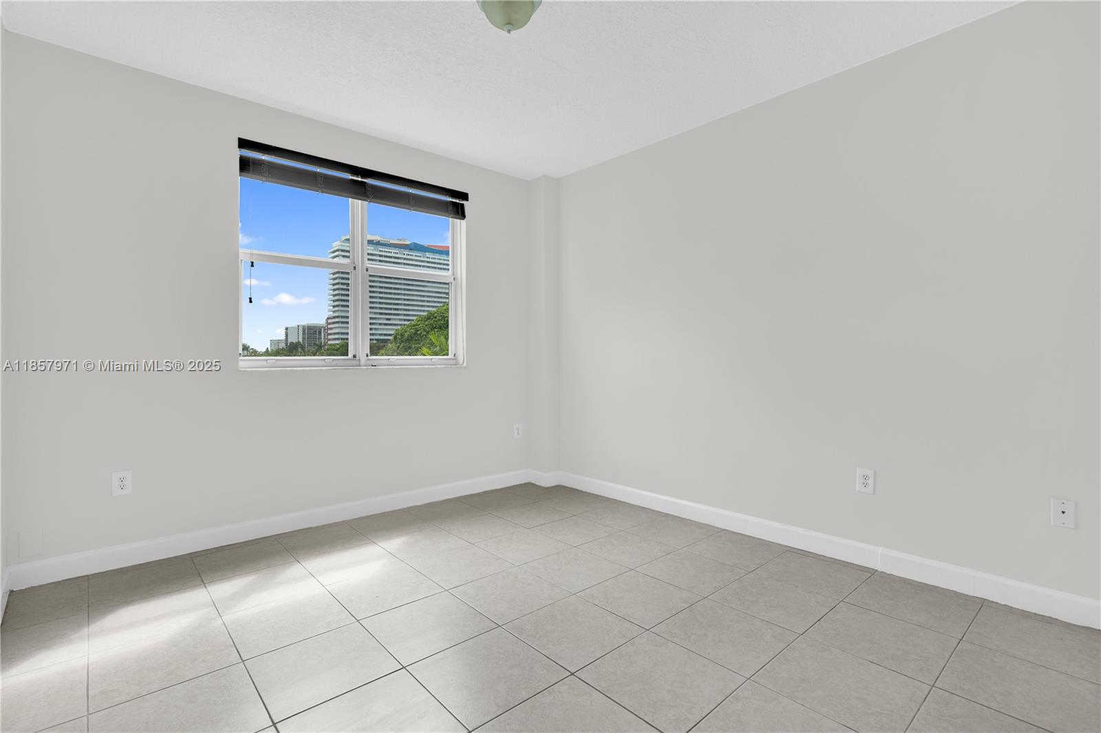 1824 Brickell Ave # 4D