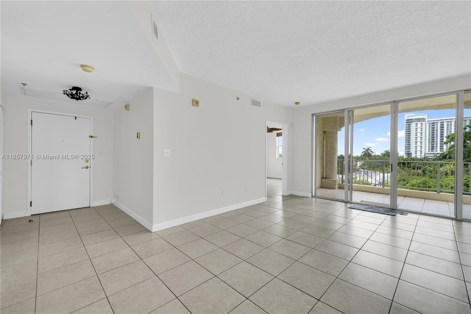 1824 Brickell Ave # 4D