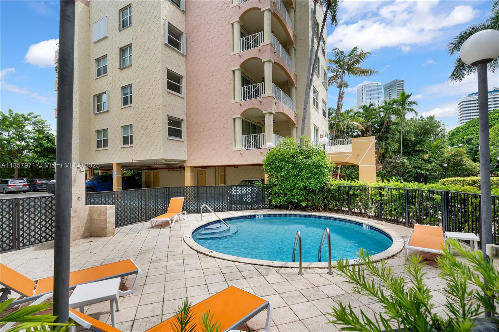1824 Brickell Ave # 4D