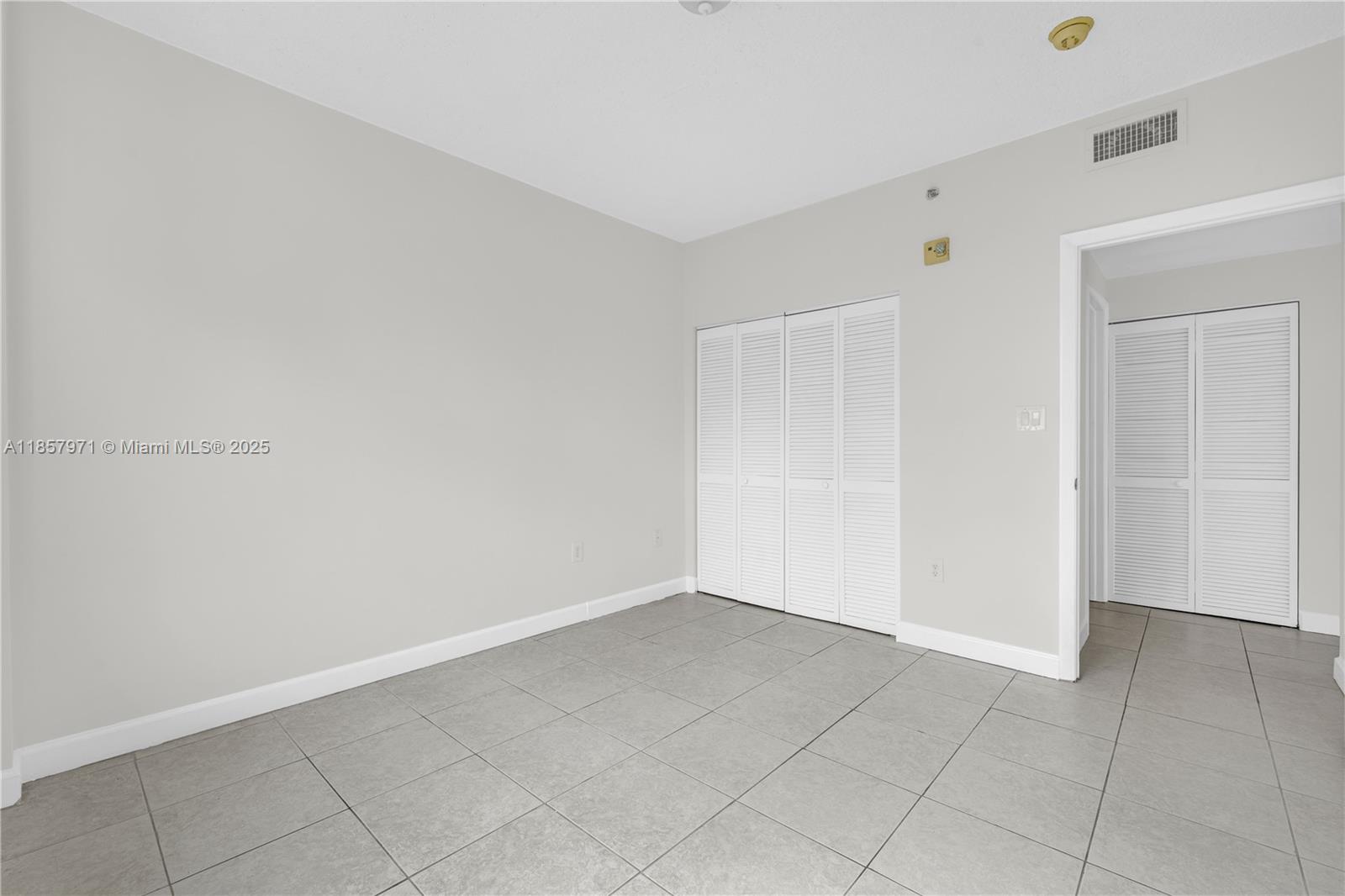 1824 Brickell Ave # 4D