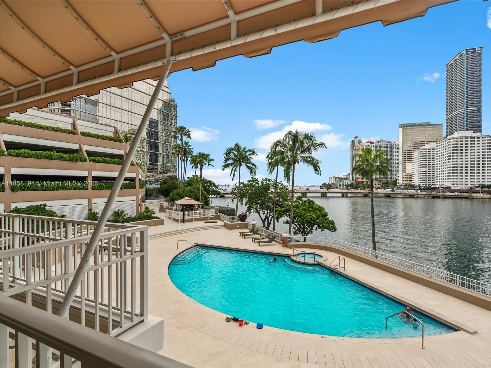 701 Brickell Key Blvd # 1603