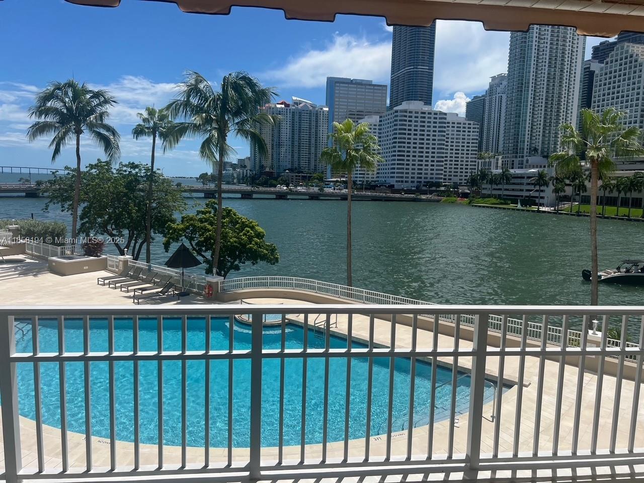 701 Brickell Key Blvd # 1603