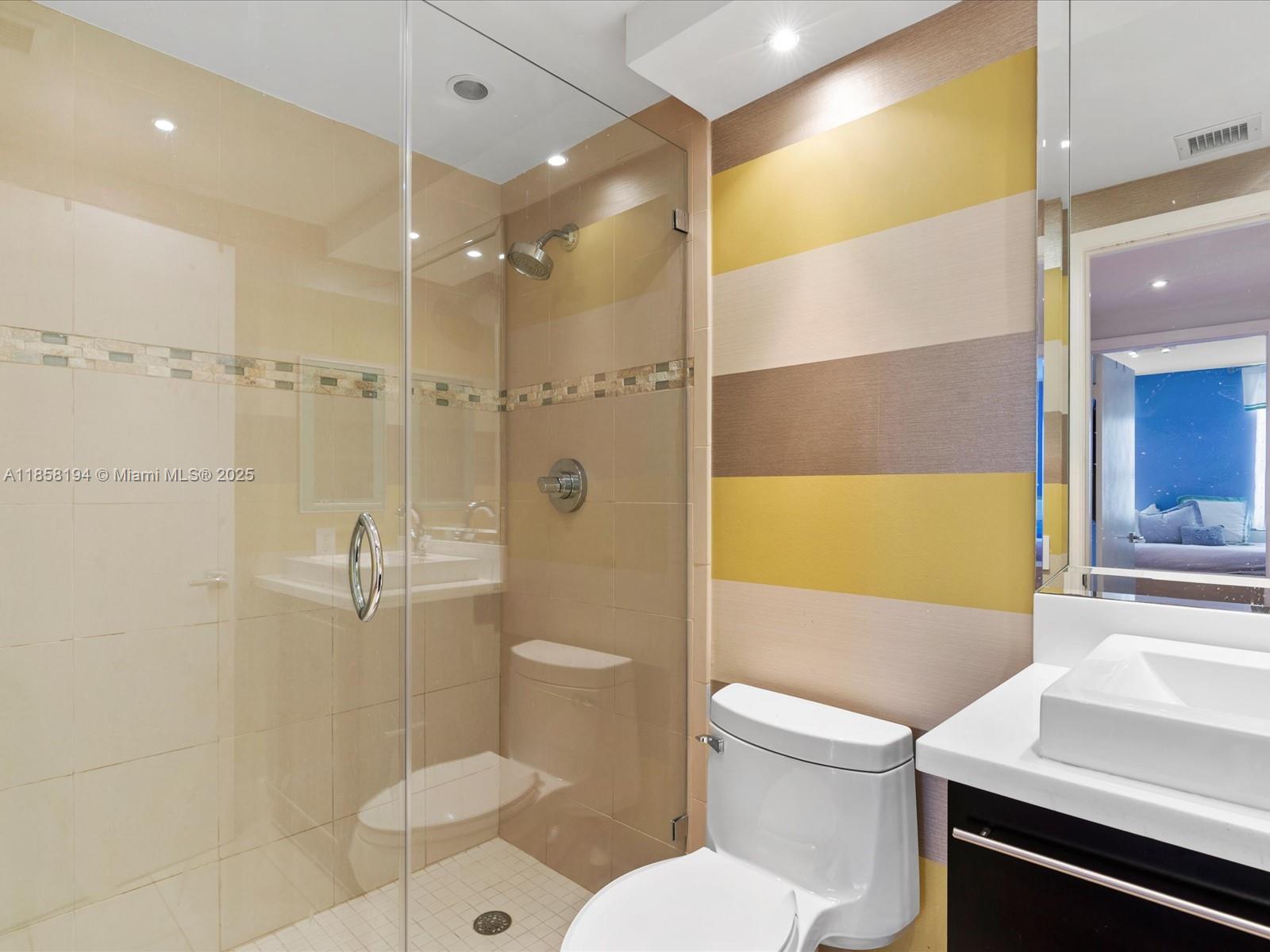 701 Brickell Key Blvd # 1603