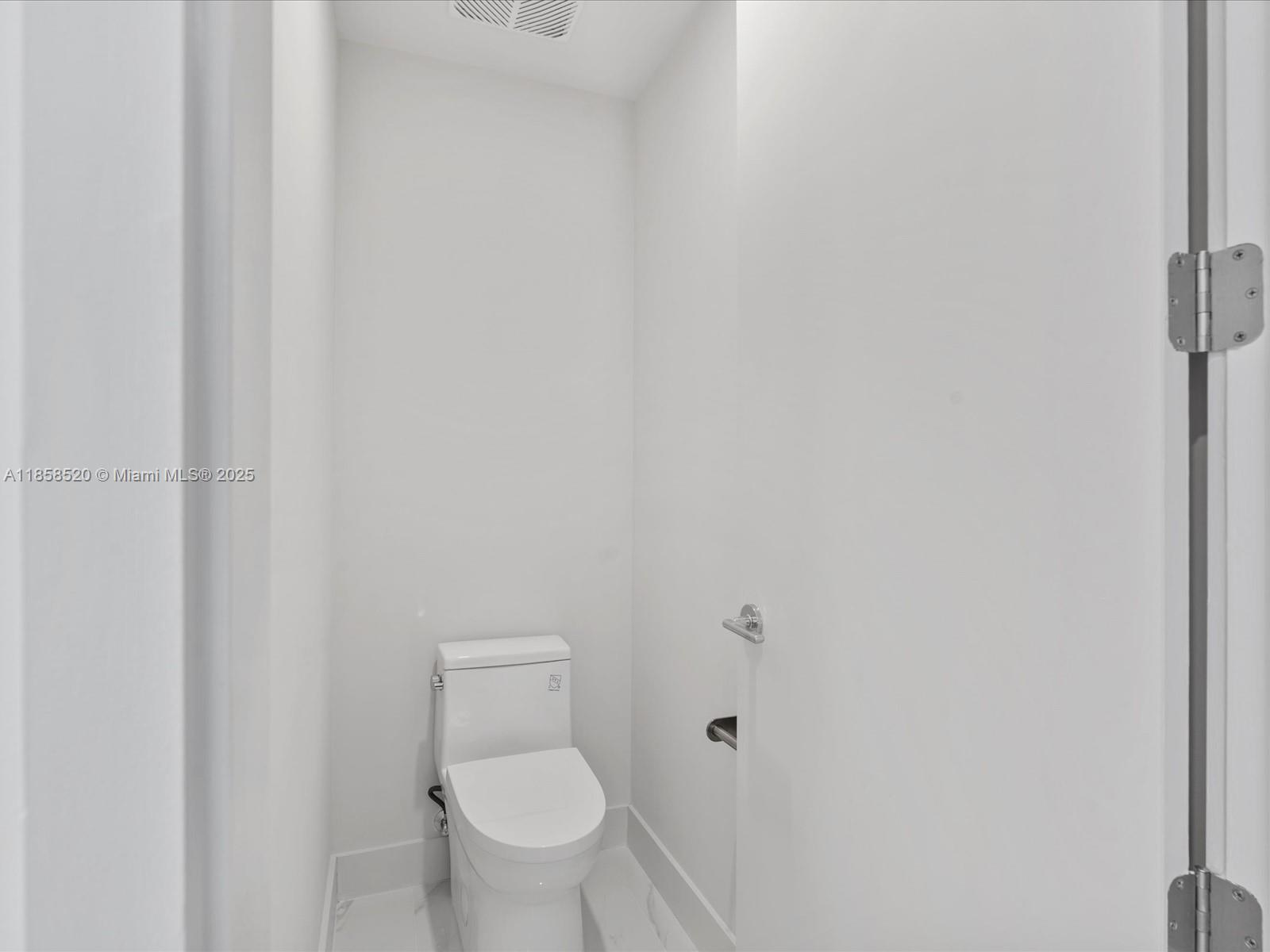 700 NE 24 Street # 4906