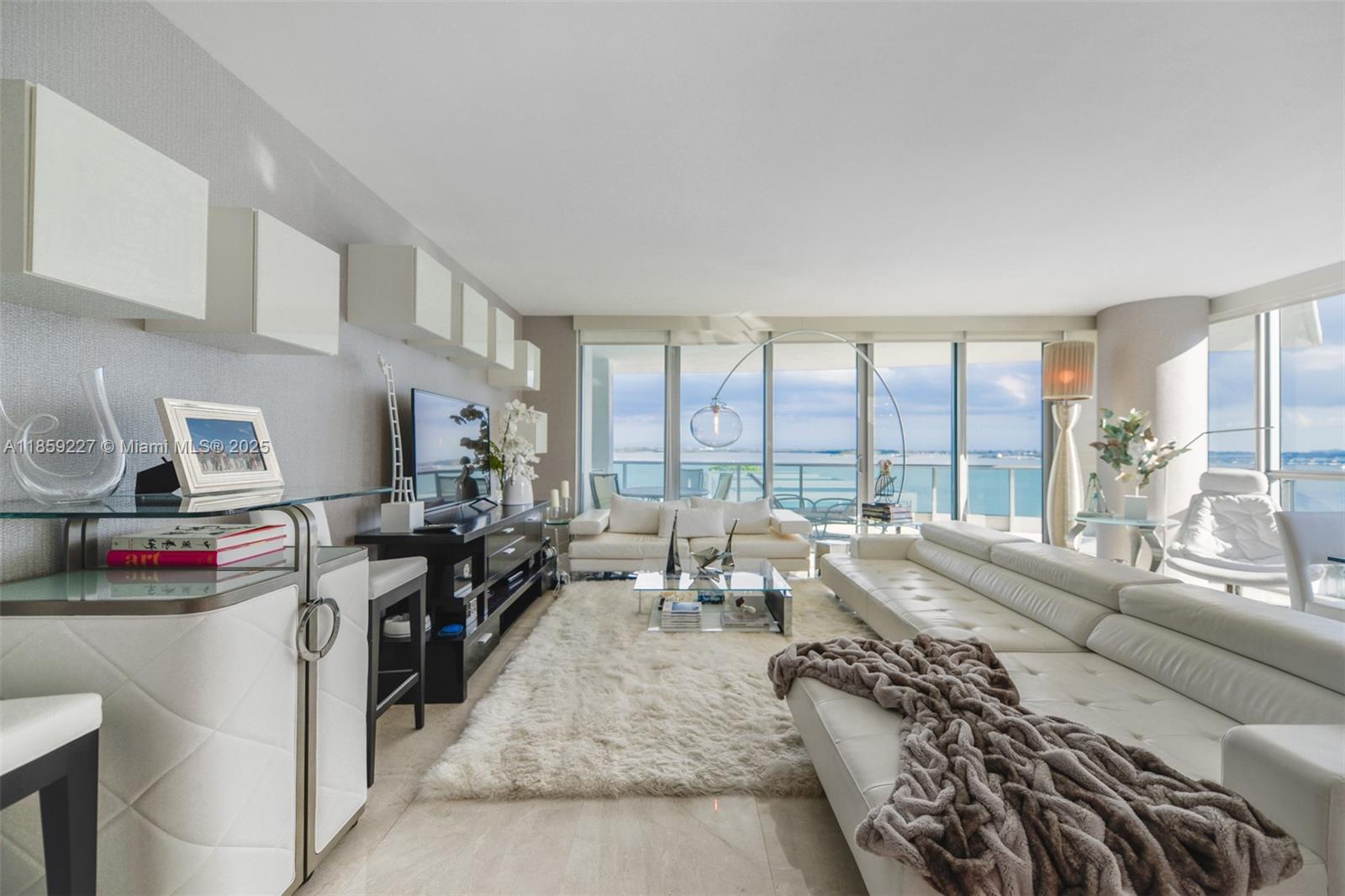 1331 Brickell Bay Dr # 811