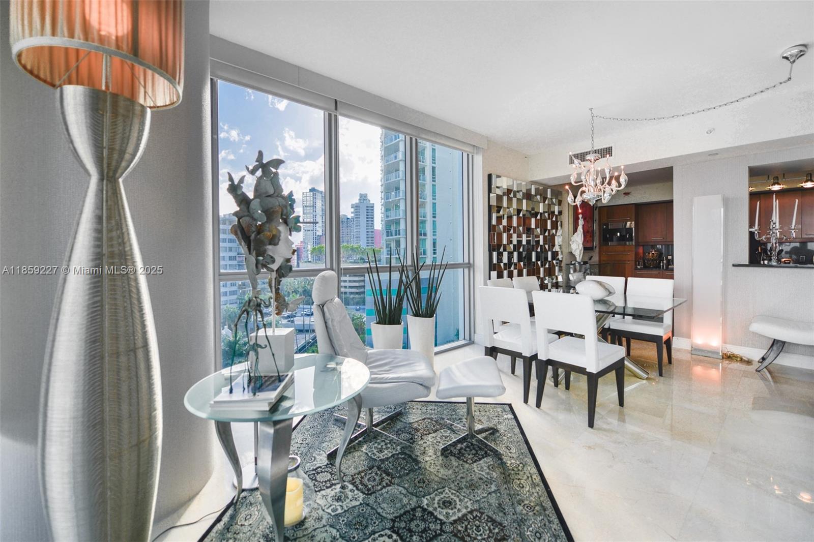 1331 Brickell Bay Dr # 811