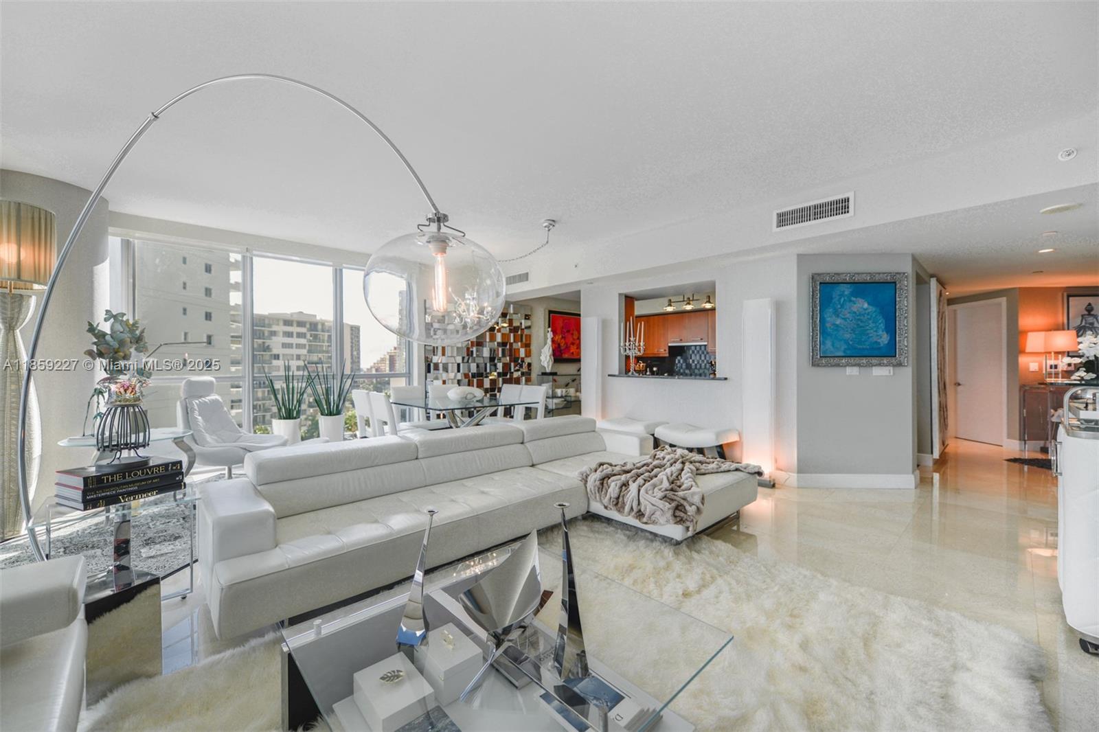 1331 Brickell Bay Dr # 811