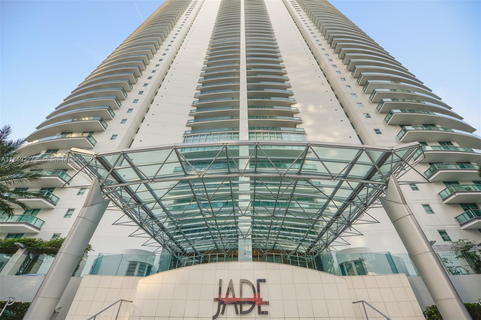 1331 Brickell Bay Dr # 811