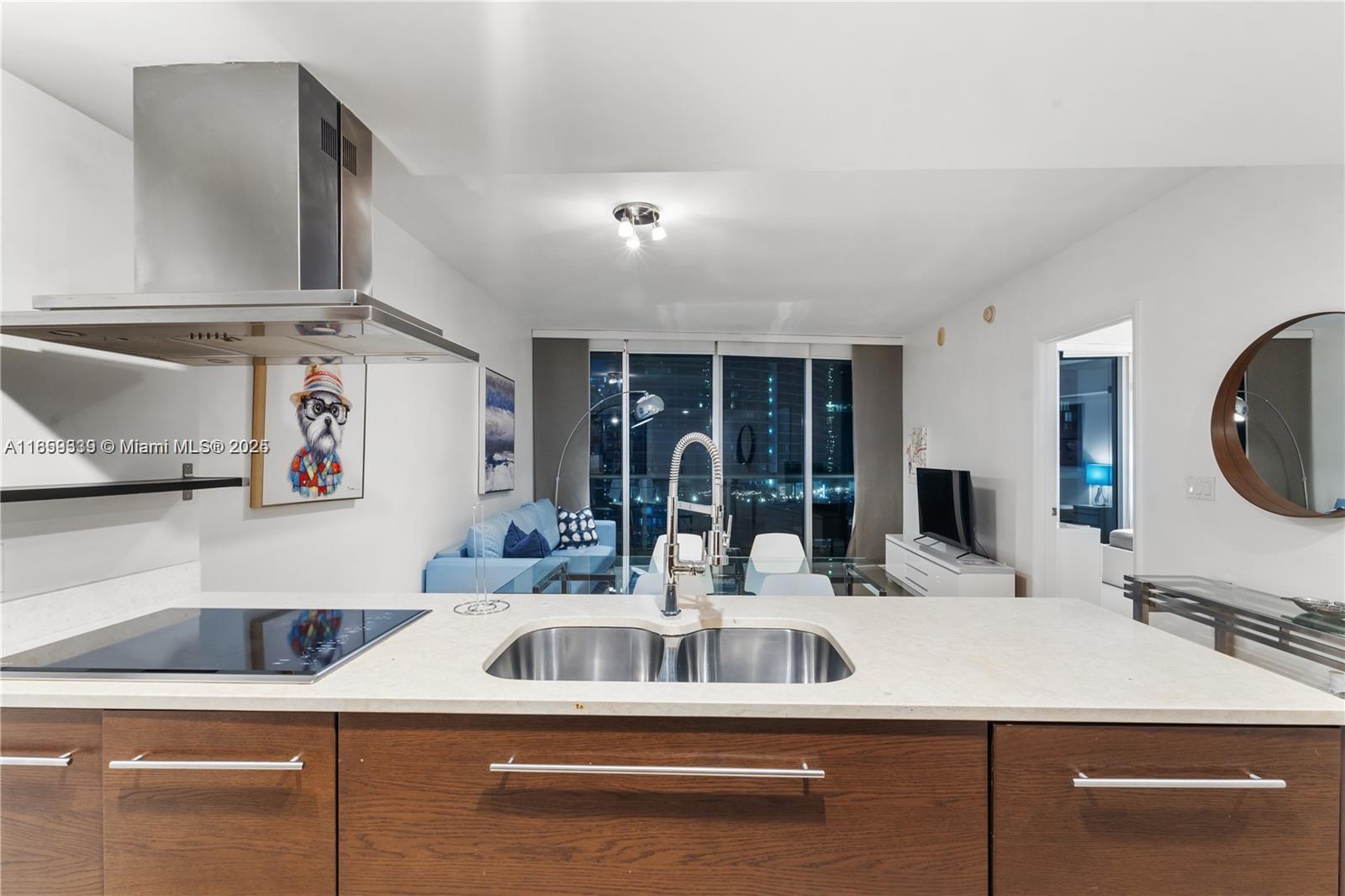 485 Brickell Ave # 2003