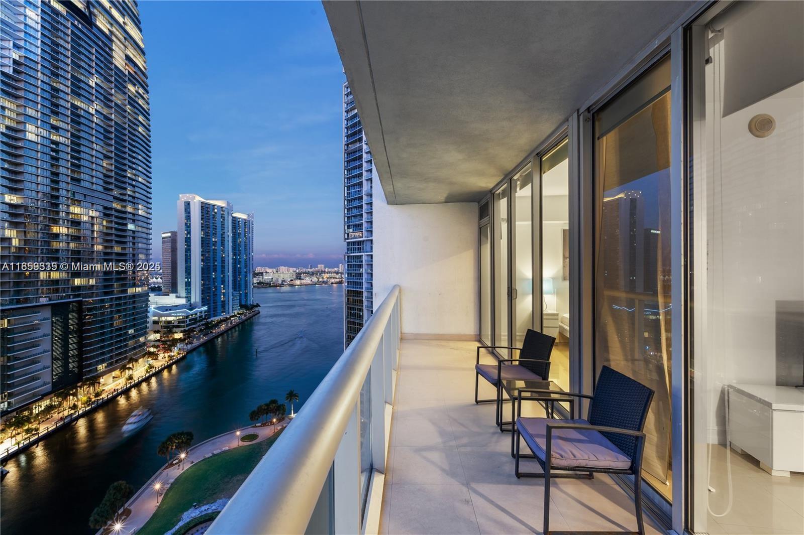 485 Brickell Ave # 2003