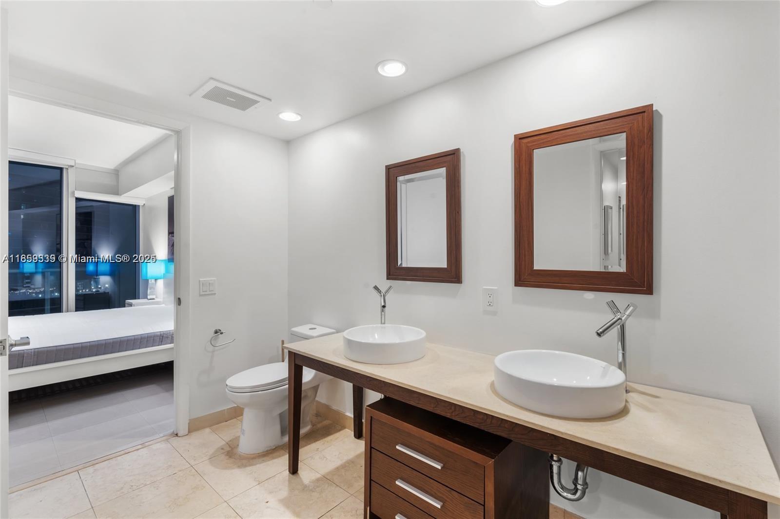 485 Brickell Ave # 2003