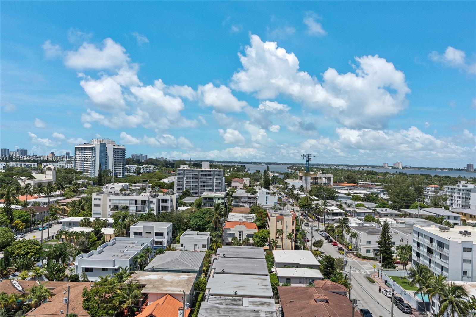 7600 Collins Ave # 1208