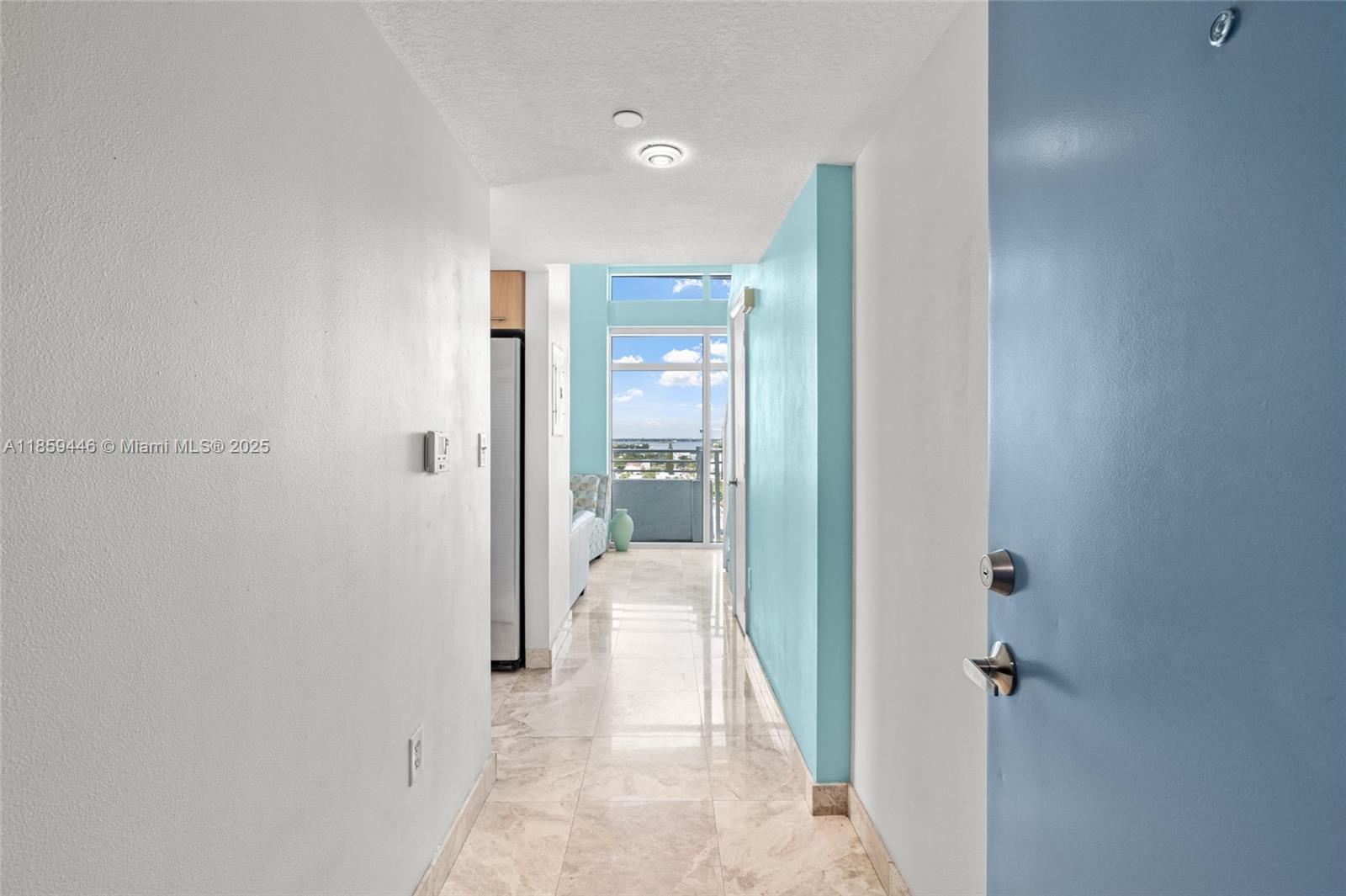 7600 Collins Ave # 1208