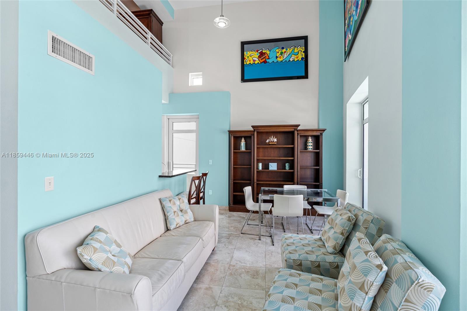 7600 Collins Ave # 1208
