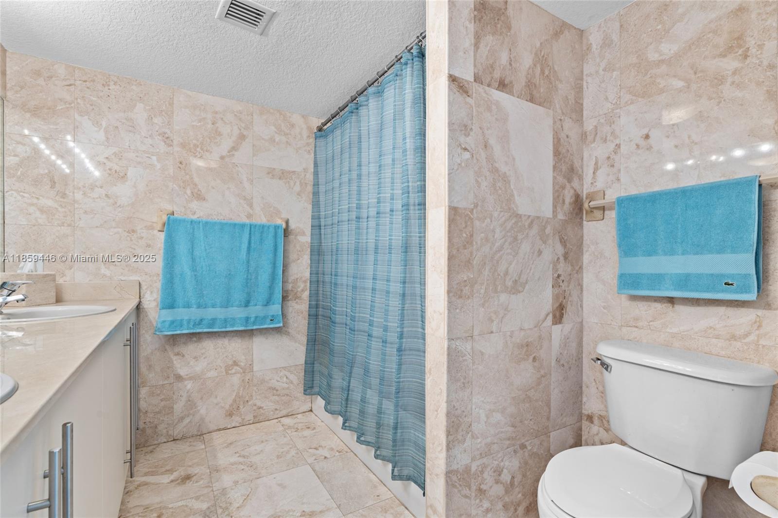 7600 Collins Ave # 1208