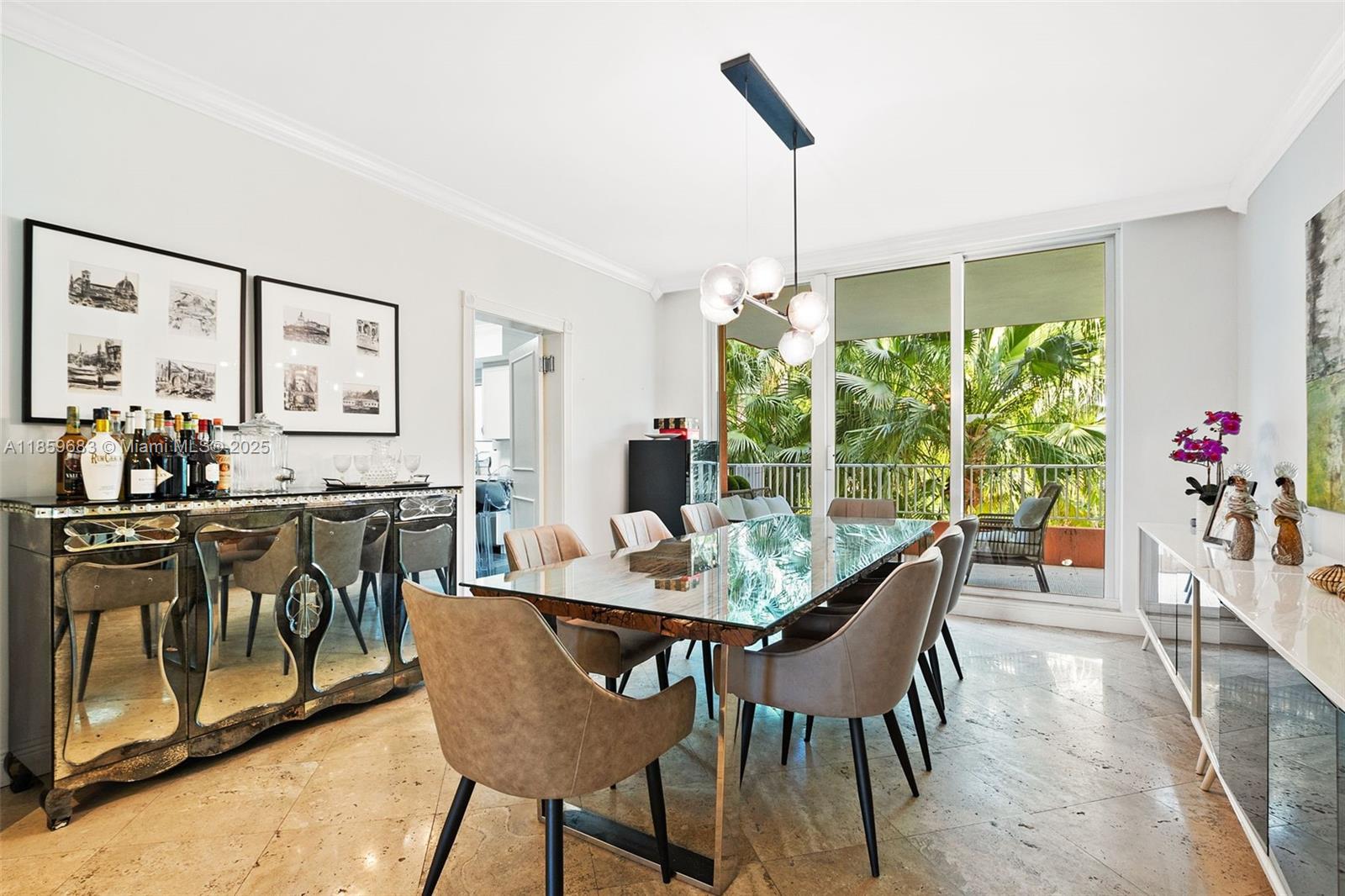 781 Crandon Blvd # 306