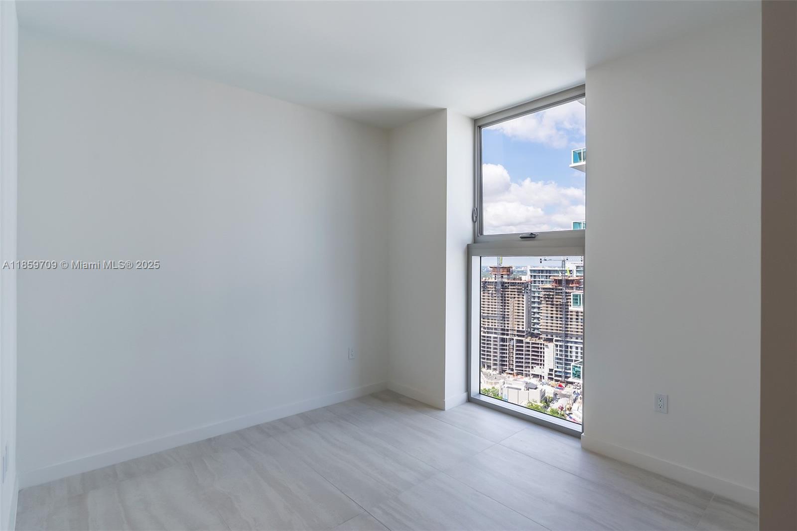 77 SE 5th ST # 309