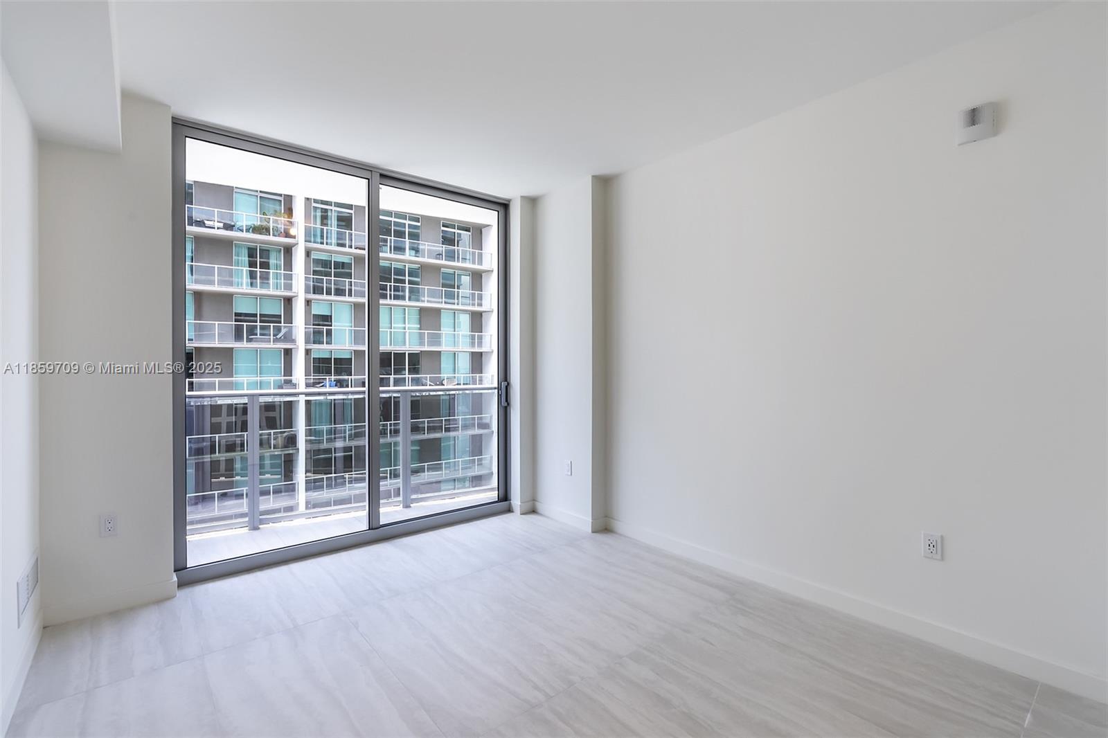 77 SE 5th ST # 309