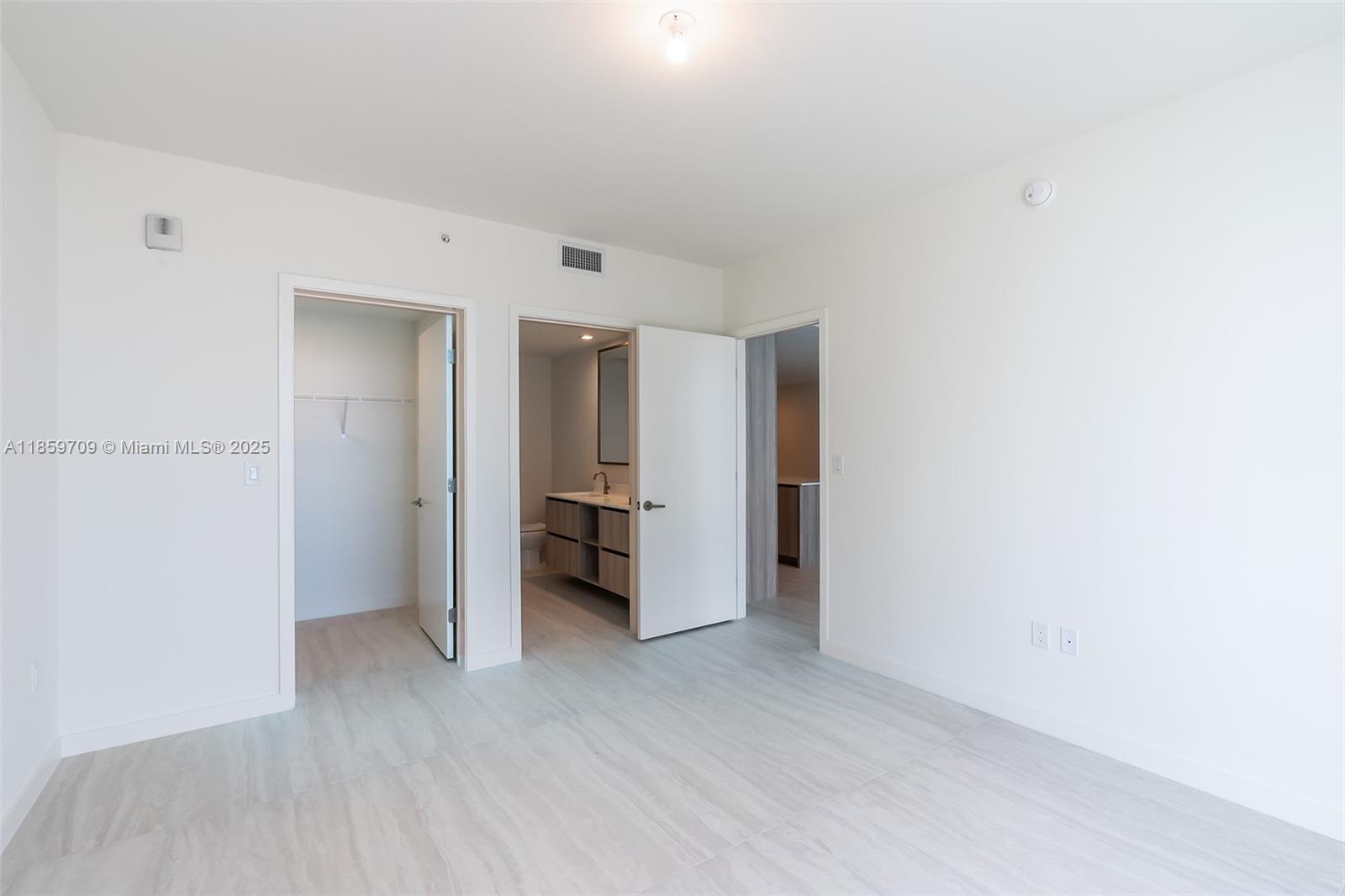 77 SE 5th ST # 309